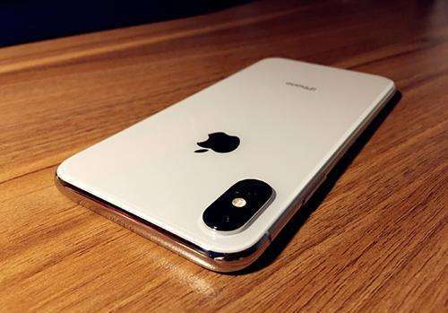 苹果维修电话_德国学生发明手机安全气囊iPhone X 可以随便摔了