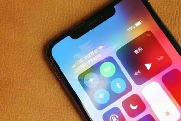 苹果售后维修中心_iPhone XS续航能力翻车：英特尔基带的锅？