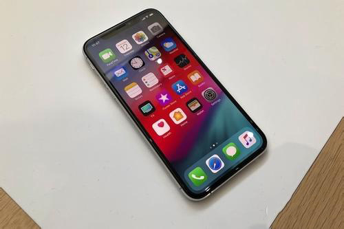 iphone官方售后维修点_充电器“操控”iPhone订万元套房？