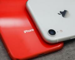 武汉苹果8保外换电池_三星显示要求苹果公司赔偿!
