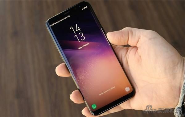 iphone官方售后维修点_苹果手机打电话不黑屏是怎么回事？