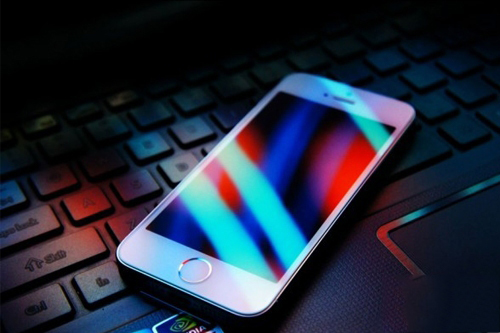 「iPhone维修电话4001198800」_全面屏的iPad真香，但穷人决定再等一年